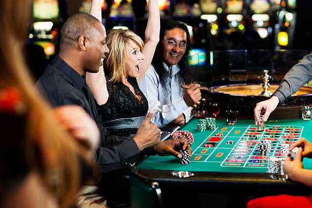 Play'n GO slot game interface showing reel layout and pay table